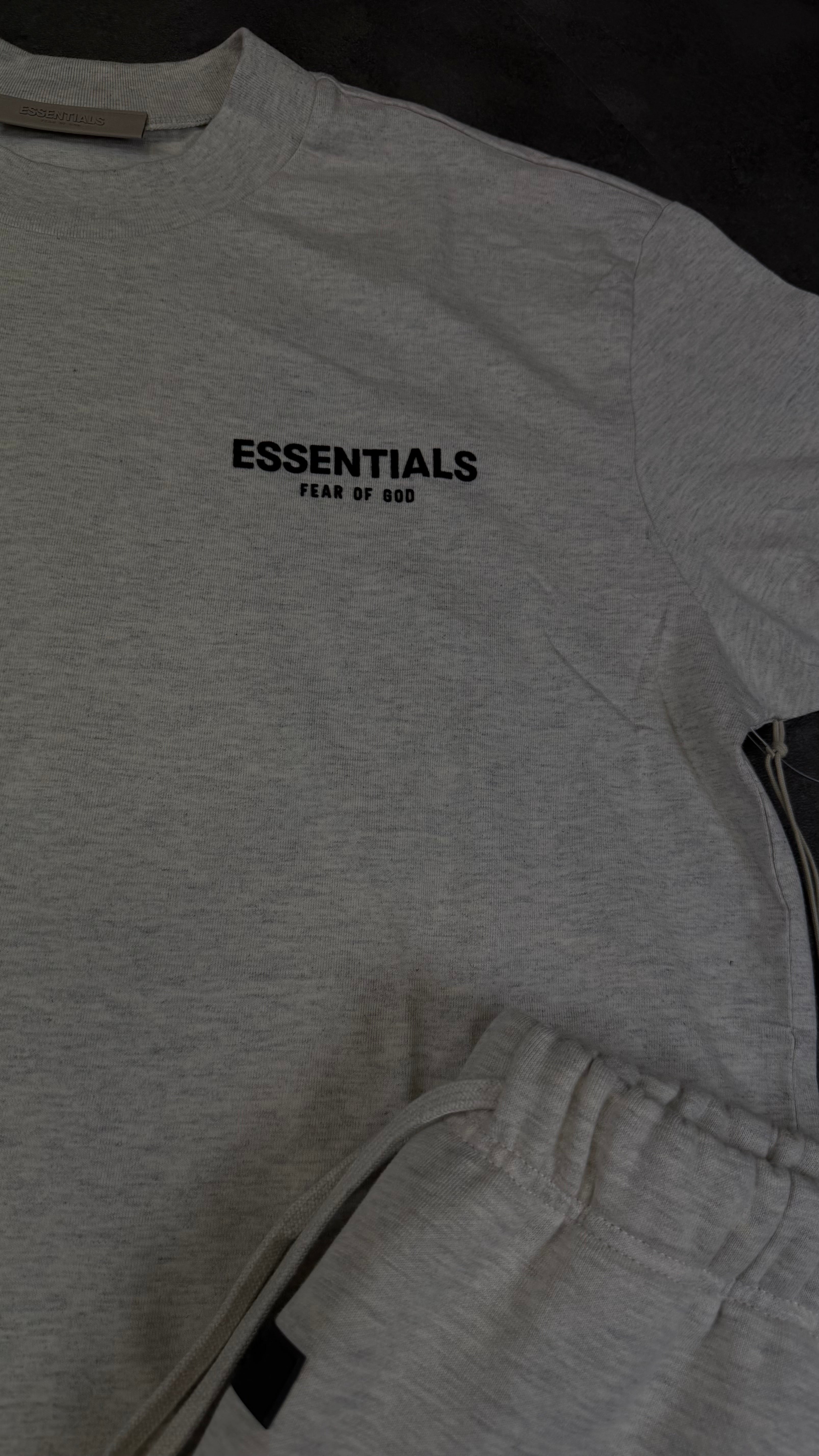 T-shirt Fear of God Essentials SS22 Light Oatmeal