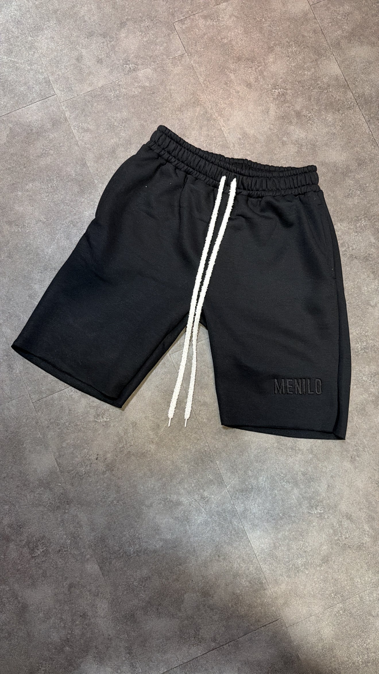 Short MENILO – Noir