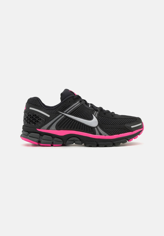 Nike zoom Vomero 5 Black Pink