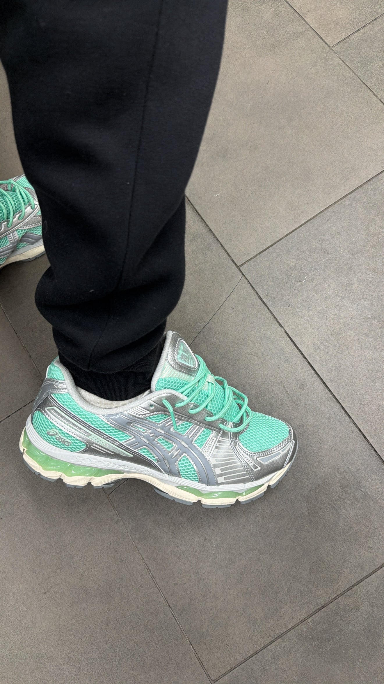 ASICS GEL-KAYANO 12.1 "Ice Green"