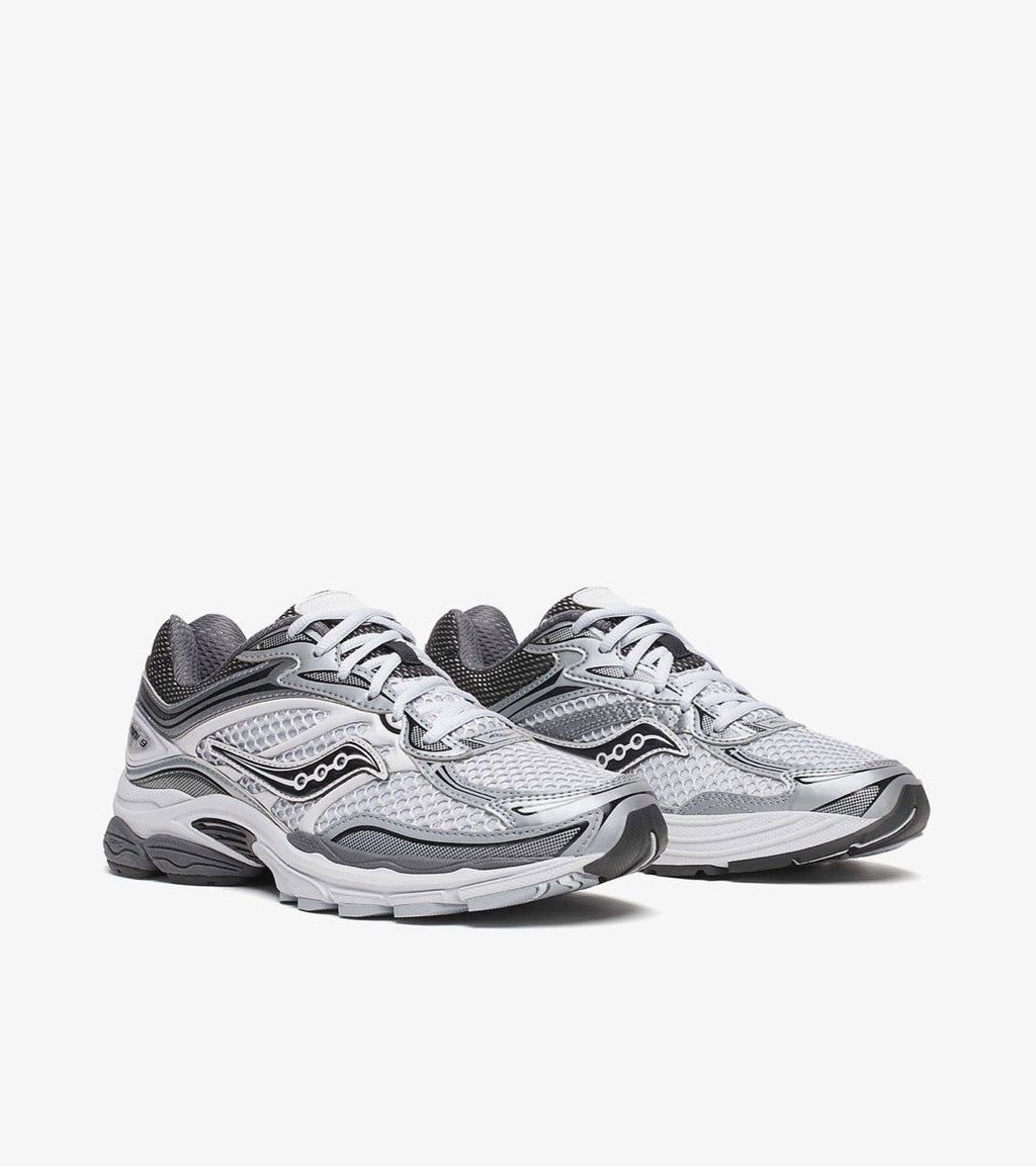 SAUCONY PROGRID OMNI 9 MICROCHIP