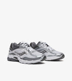 SAUCONY PROGRID OMNI 9 MICROCHIP