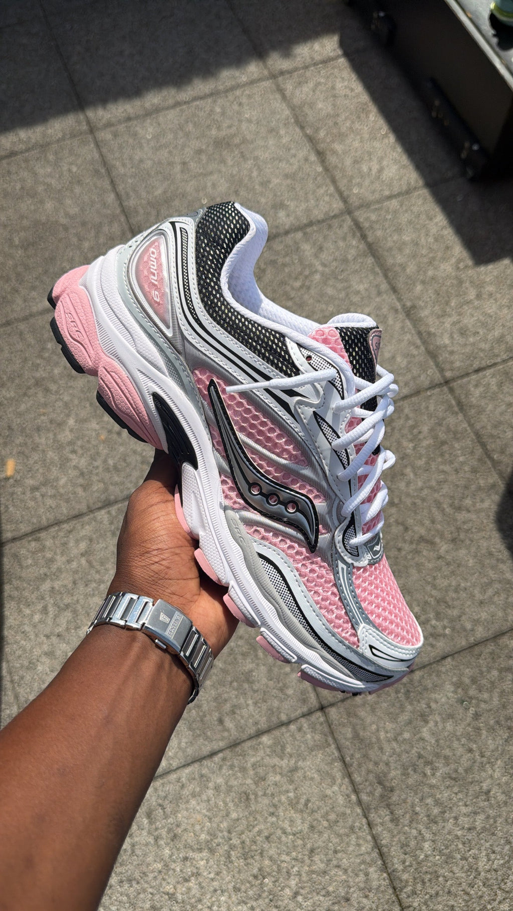 Saucony Progrid Omni 9 Pink White Touch